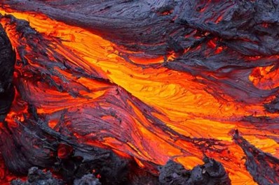 How does a volcano work? The science of volcanic eruptions
