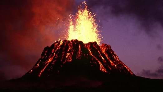 How does a volcano work? The science of volcanic eruptions