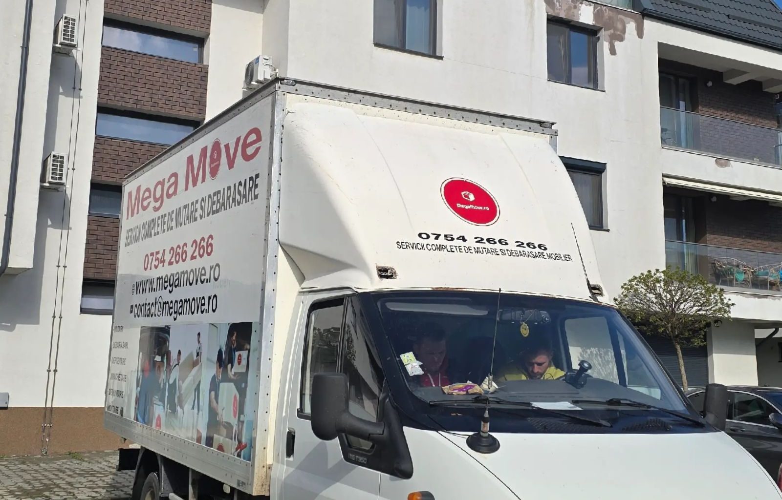 How to choose the right moving company for a smooth relocation